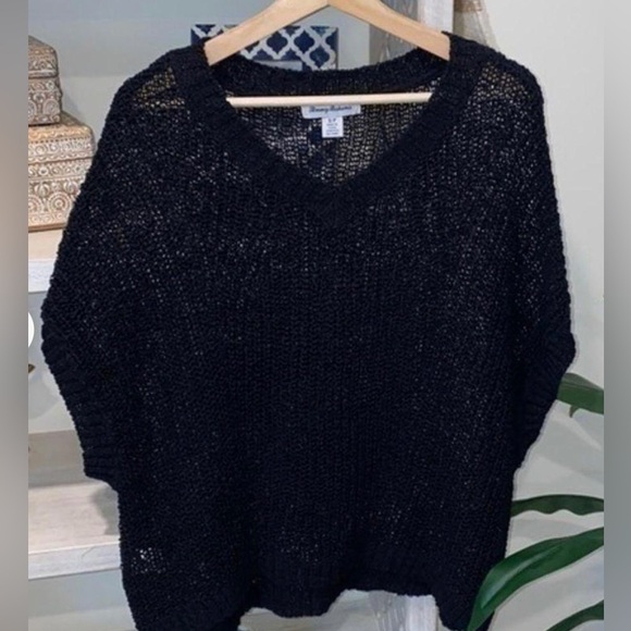 Tommy Bahama Marlina Tape Black Cropped Yarn Knot 3/4 sleeve sweater size medium - Picture 3 of 12